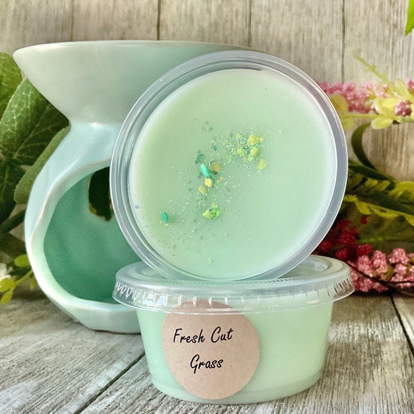 Fresh Cut Grass Wax Melt, 2 oz Wax Melt Cup, Soy Wax Melts, YC type, Strong Scented Wax Melts, Grass Scented Fragrance