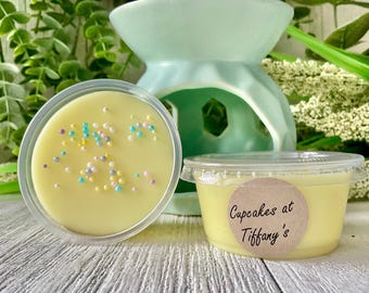Cupcakes at Tiffany's Wax Melt: Cupcake Bakery Scent, 2 oz Shot Cup