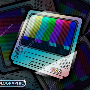 Peut inclure: Un autocollant holographique représentant un téléviseur vintage avec un écran statique. L'autocollant est bleu, vert, rouge et violet. L'autocollant indique "HOLOGRAPHIQUE" en bas.