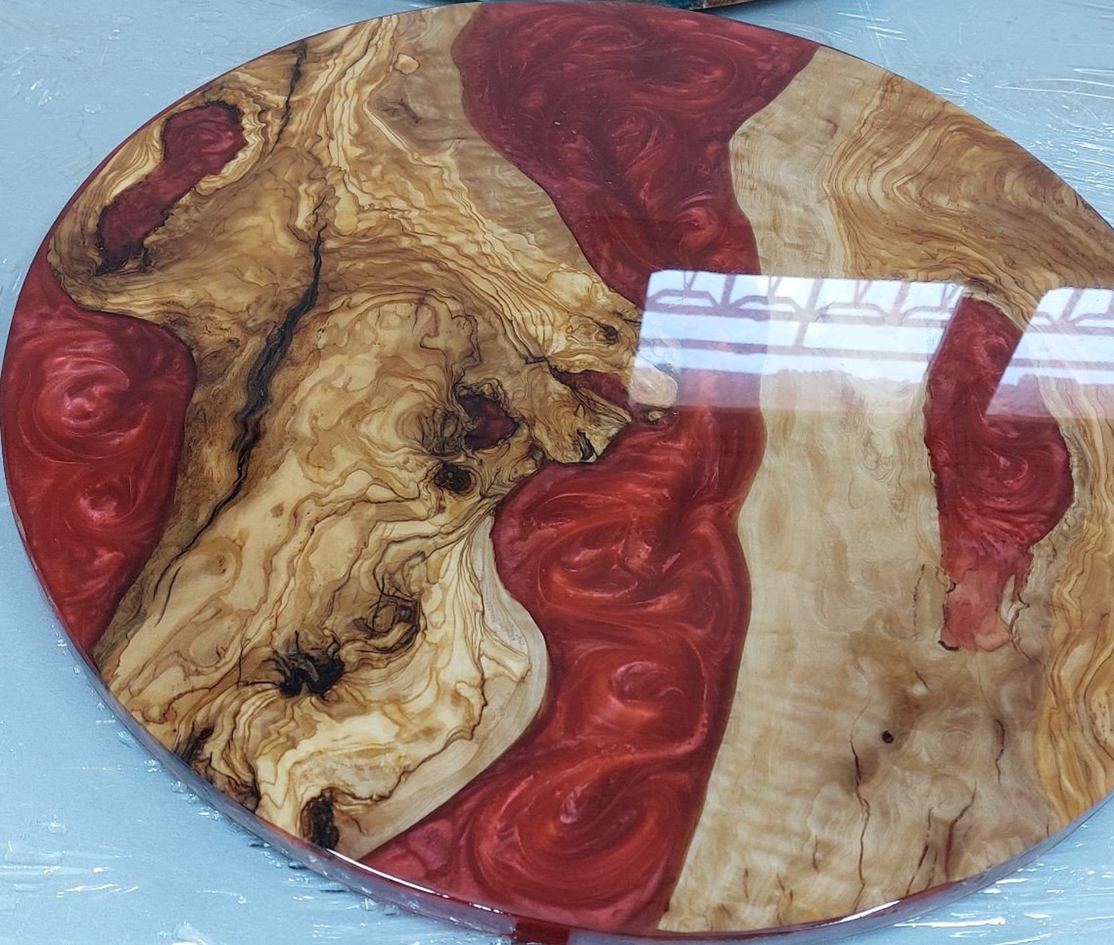 Olive Wood and Epoxy Resin Custom Round Table / Live Edge Etsy