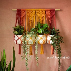 Macrame Plant Wall Hanger - Macrame Plant Hanging - Wall Plant Holder