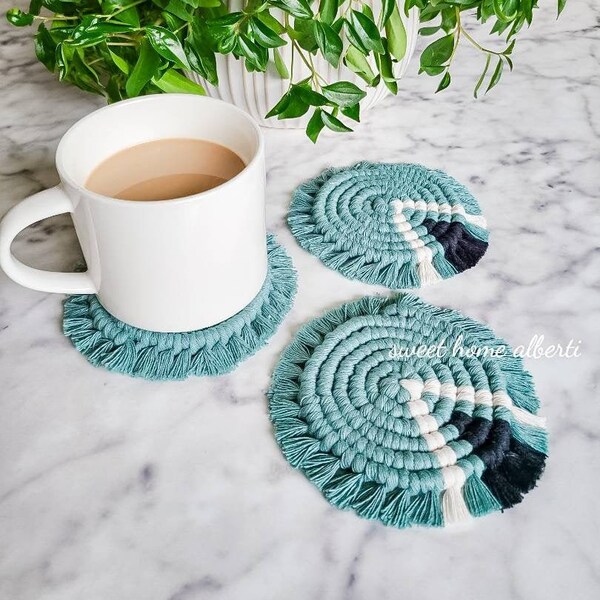 Coffee Table Coasters - Tri-Color Macrame Coaster