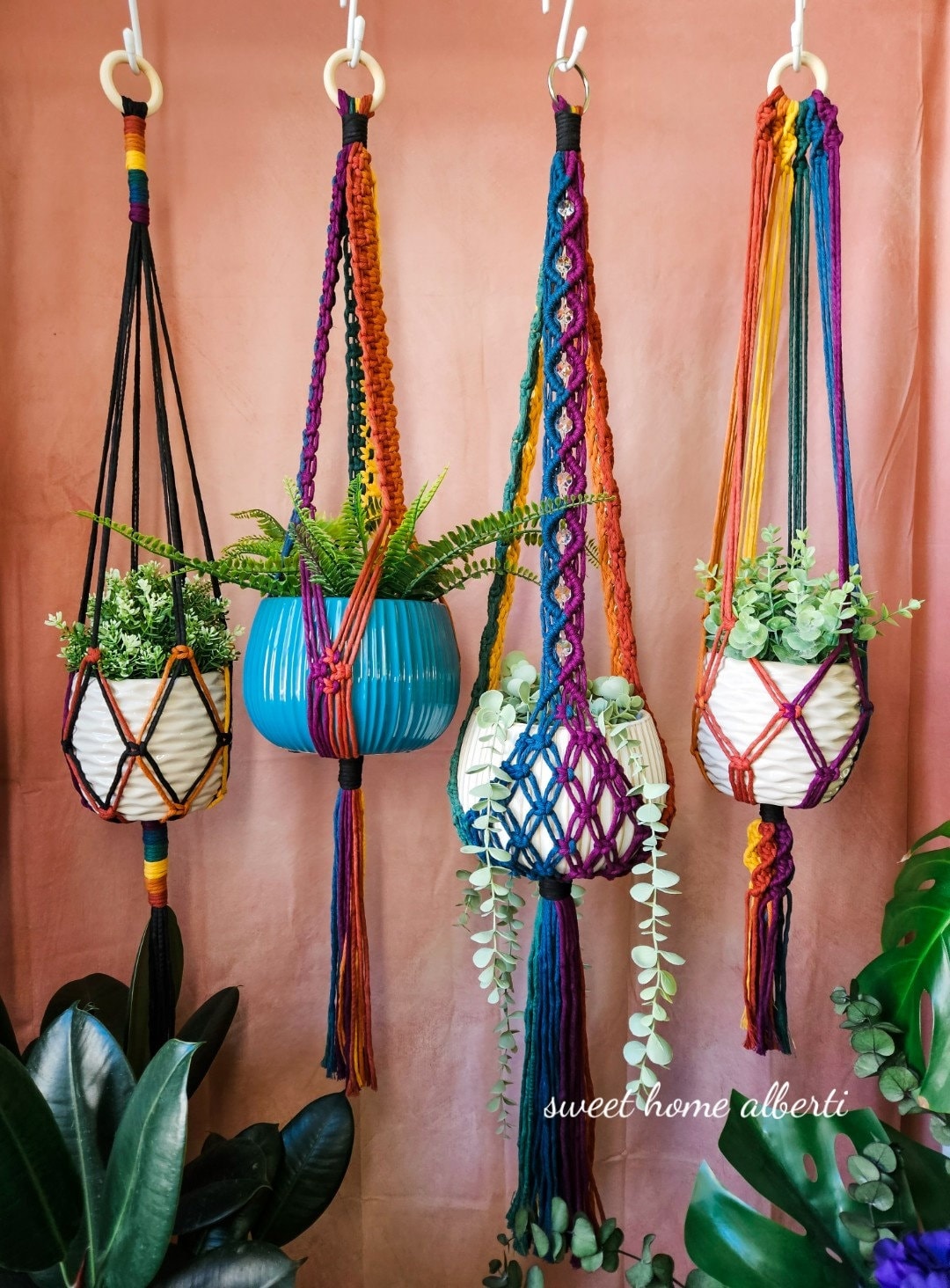DIY Macrame Wall Hanging, Make Your Own Macrame Gift, Macrame Kit Gift In A  Box Choose Your Colour
