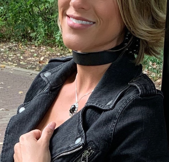 Womens Leather Choker Collar Snap Necklace Etsy