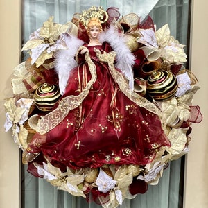 Angel Wreath, Christmas Wreath, Christmas Angel Wreath, Burgundy Christmas Decor, Religious Holiday Wreath, Religious Christmas Wreath