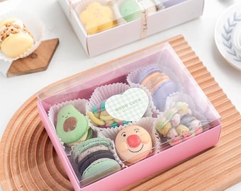 Boîtes à gâteaux rose/blanc avec couvercle transparent - Emballage macaron - Boîtes à pâtisserie avec fenêtre - Boîtes à biscuits - 7,25 x 5,25 x 2 pouces - Paquet de 4