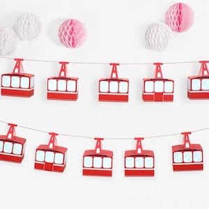 Charming Red Cable Car Baking Boxes - Perfect for Festive Treats - 3.5 x 2.5 x 2.5 Inches - Set of 5