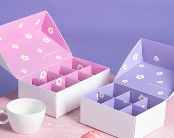 Pink/Purple Bakery Boxes - 6/8 Holes French Macarons Packaging -Treat Boxes - Cookies Boxes-5.5x4.3x2.4/7.5x4.3x2.4 inches - Pack of 5