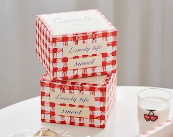 Röda och vita rutiga bageriförpackningar för kakor och festgåvor, set om 5