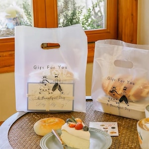プラスチック製食品用バッグ、Tシャツバッグ、ベーカリーバッグ - 大/中/小サイズ - 50枚入り