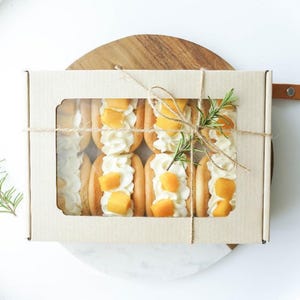 Cajas de cartón corrugado para panadería con ventana (8,9 x 6,1 x 2) - Juego de 3 imagen 10