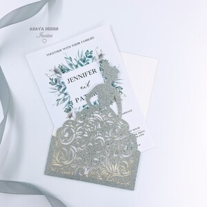 Elegante Glitzer Silber HochzeitSeinladungen mit druckbarem Einsatz, graues Mädchen Geburtstag Laser cut Einladungen Set {Free Infinite Design before Pay}