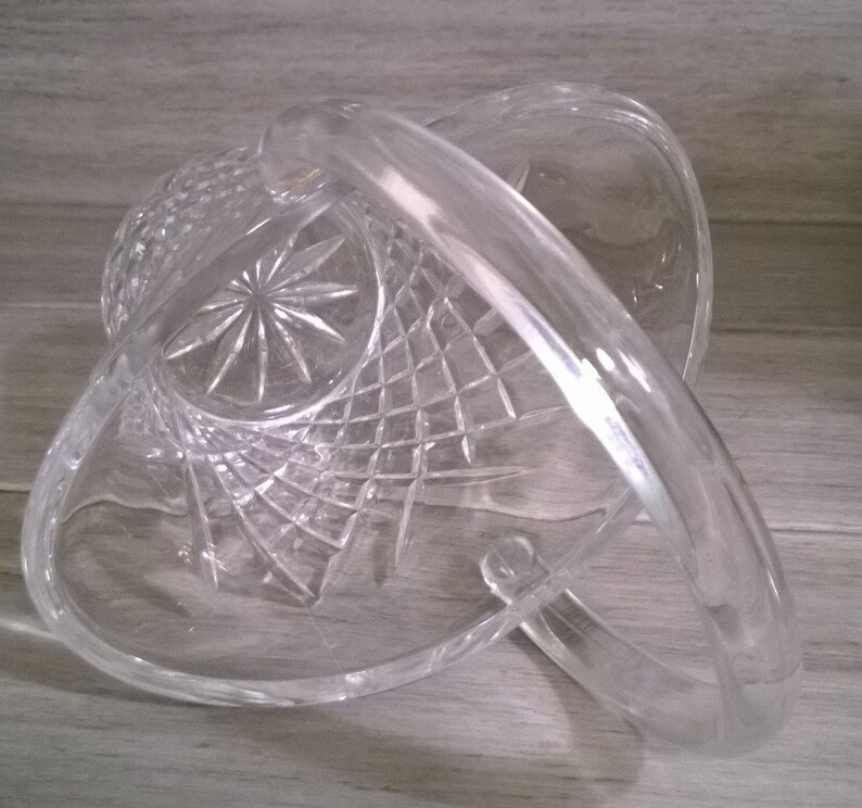 Irish 24 Lead Crystal Basket Galway Crisscross Diamond Pattern Oval