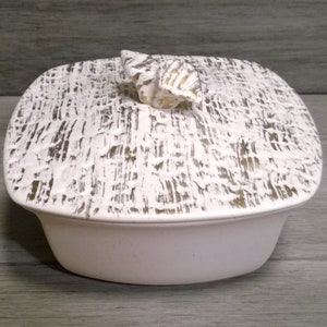 Miramar of California Covered Casserole Dish - Marked 414 - Gold/Matte White Vintage Covered Dish, Retro Casserole Dish, Mid Century Ceramic