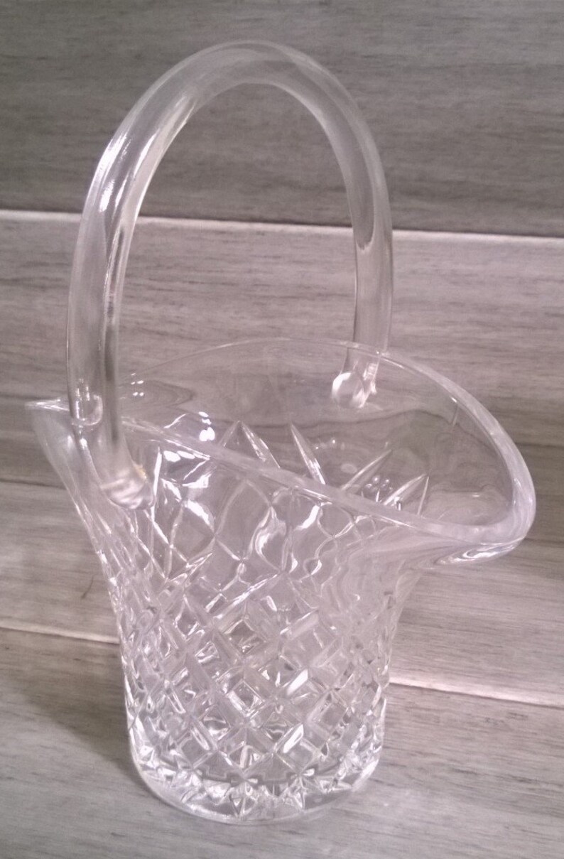 Irish 24 Lead Crystal Basket Galway Crisscross Diamond Pattern Oval