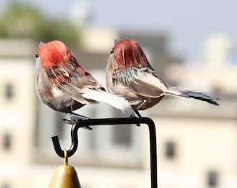 6 Künstlicher Spatz mit Clip, Künstliche Vögel, Fake Birds in verschiedenen Farben, Weihnachtsdekoration, Bastelverzierung, Wohndekoration