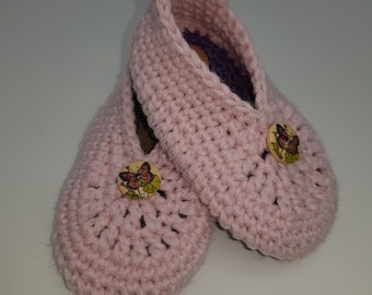 Mädchen-Babyschuhchen aus echter Wolle - das ideale Geschenk zur Geburt