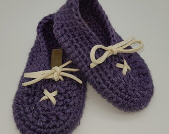Baby shoes made of real wool - the ideal gift for a birth - unisex/babyboy
