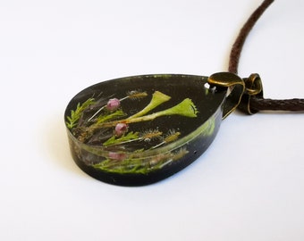 Resin Terrarium Necklace with Mushroom Moss: Fungi Botanical Mushroomcore Fairy Woodsy Northwoods Boreal Jewelry Wood Pendant