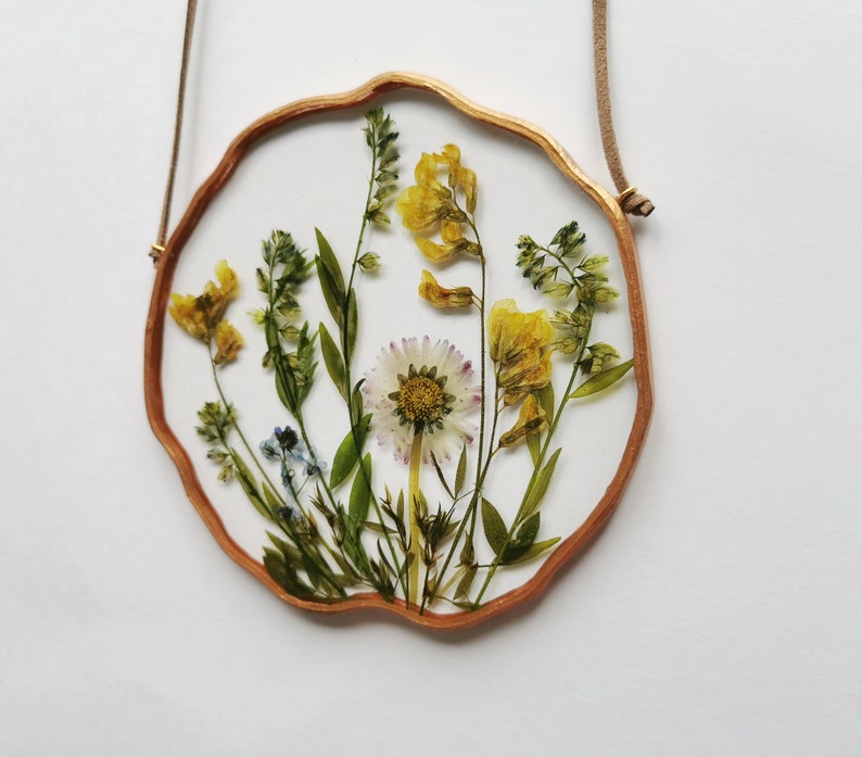 Framed Pressed Flowers in Resin Dried Flowers Frame Wall Etsy