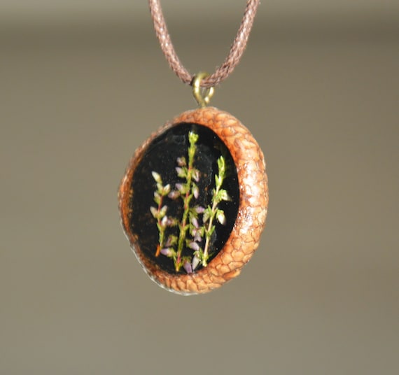resin plant jewelry