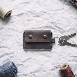 Minimal card holder keychain, leather keychain card wallet,Personalized Card Holder with Keyring, Minimalist Credit Card holder