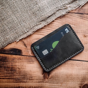 Lederen kaart portemonnee, aangepaste kaarthouder, minimalistische kaarthouder, lederen kaarthouder mannen, gepersonaliseerde kaarthouder, cadeau voor mannen,