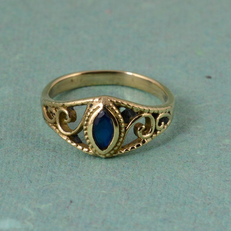 Blue Gemstone Ring,AAA Blue Gemstone Ring,Vintage Ring,Natural Gemstone ring,Handmade Jewelry,Statement ring,Midi ring,Personalized ring