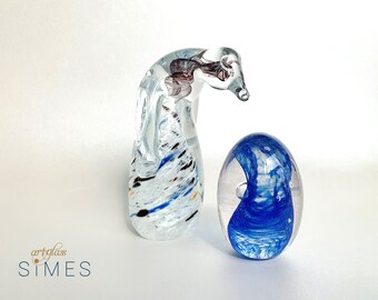 Unique Art glass figurines, Mama penguin and her egg