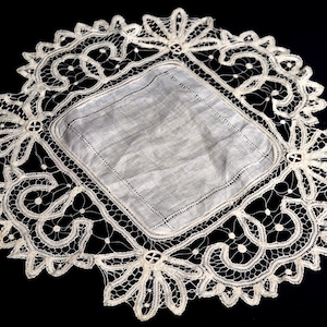 Vintage Lace Wedding Hanky/Doily | Off White/Cream Linen Bridal Handkerchief w/Battenburg or Brussels Style Tape Lace Trim | Something Old