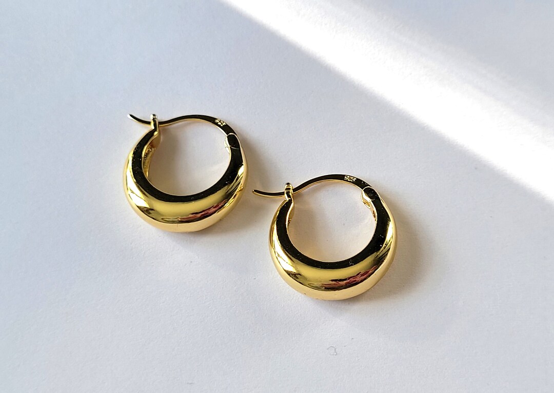Michelle McDowell Renae Small Gold Hoop Earrings main image 1