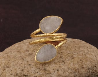 Ruwe regenboog-maansteenring, vergulde verstelbare bypass-ringen, handgemaakte sieraden met dubbele edelsteen