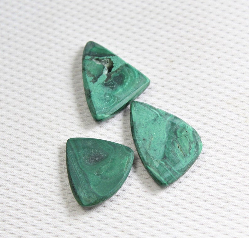 Natural Malachite Gem Cabochon Loose Gemstone Semi Precious Jewelry Making Malachite M2 3Pcs Mix shape Smooth Polished Designer Top AAAA