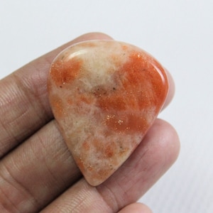 57Ct Birne Form auffällig glatt Sunstone Edelstein viel Sonnenstein Kristall Cabochon Naturstein schön Geschenk gewickelt Stein des Vertrauens S1