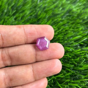 100% Natural 7Cts Faceted Star Ruby African Gemstone AAA+ Quality Precious Handmade Stone for Beautiful jewelry Faceted Step Cut Slice
