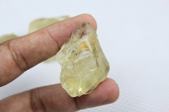 Beautiful Raw For Pendant Natural 4Pcs Lot Lemon Quartz Rough Gemstone Lemon Quartz Raw Crystal Loose Gemstone Loose Crystal For Jewelry L11