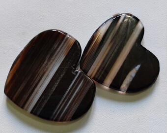 2個入り 天然縞瑪瑙ハート 滑らかに磨かれた美しい大きなサイズの縞