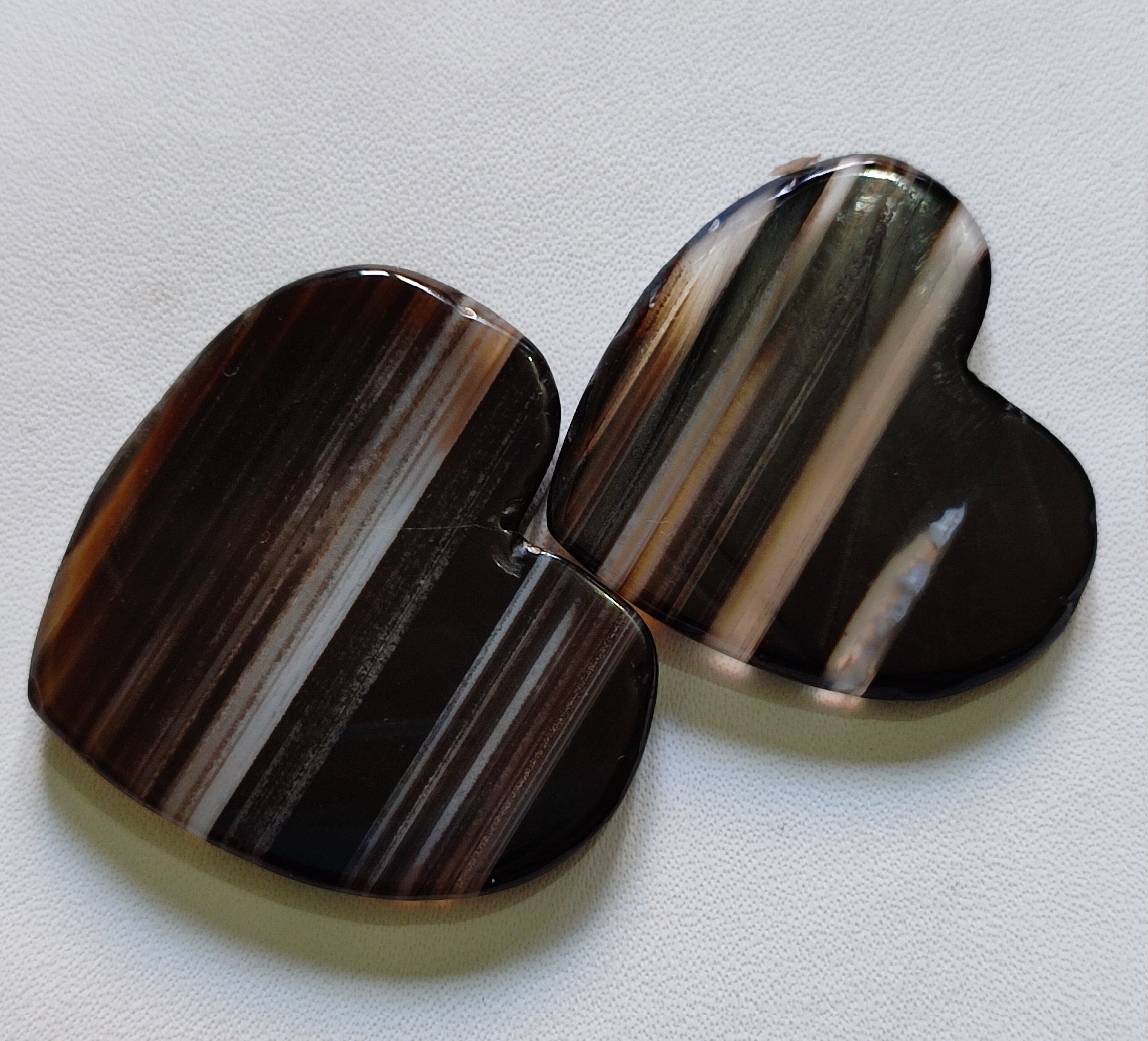 2個入り 天然縞瑪瑙ハート 滑らかに磨かれた美しい大きなサイズの縞