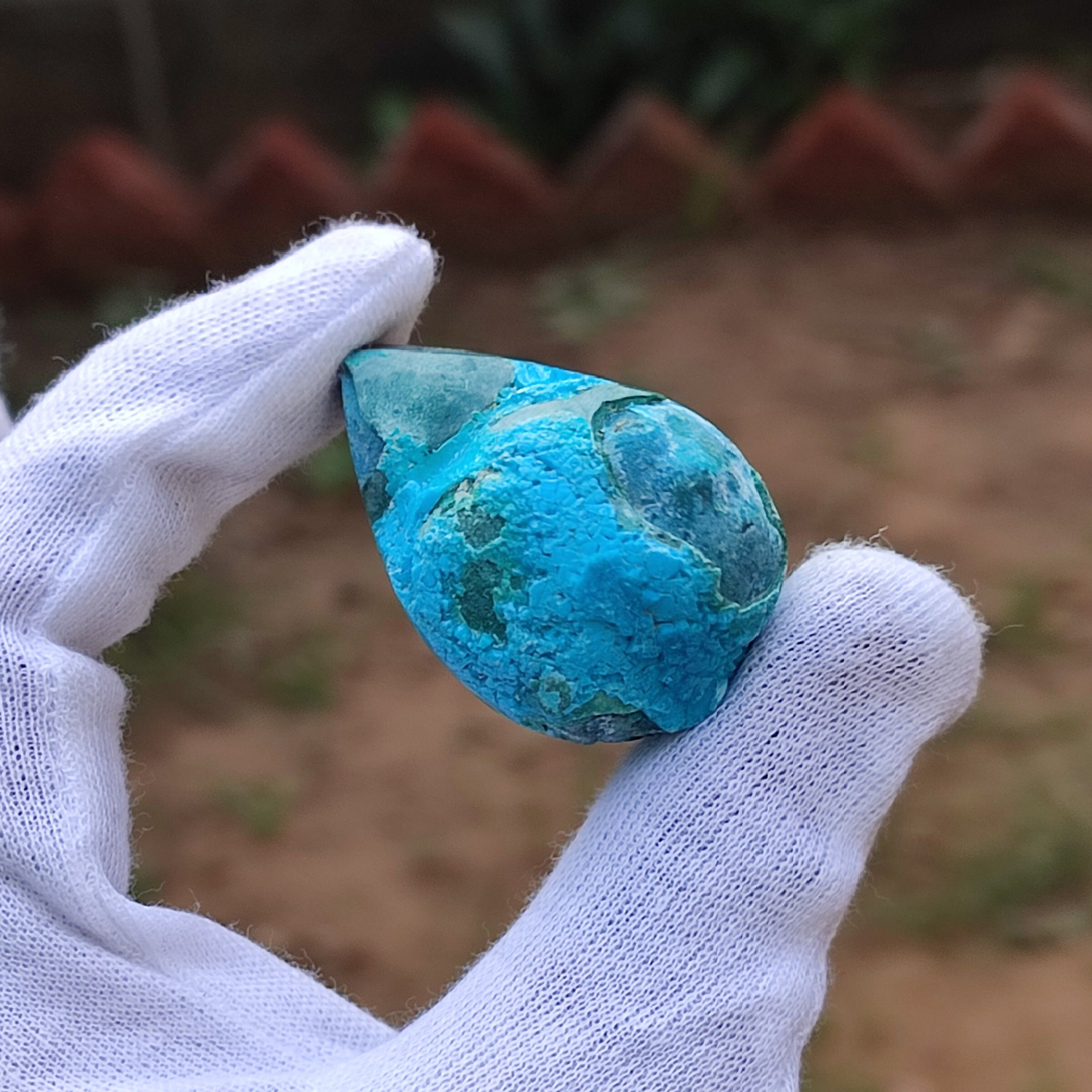 207カラットのクリソコラ ドゥルージー 標本宝石、天然クリソコラ