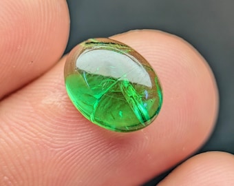 100% Natural Rare Green Apatite Cabochon 4Cts Transparent Apatite For Making Jewelry Top Grade Apatite Gemstone