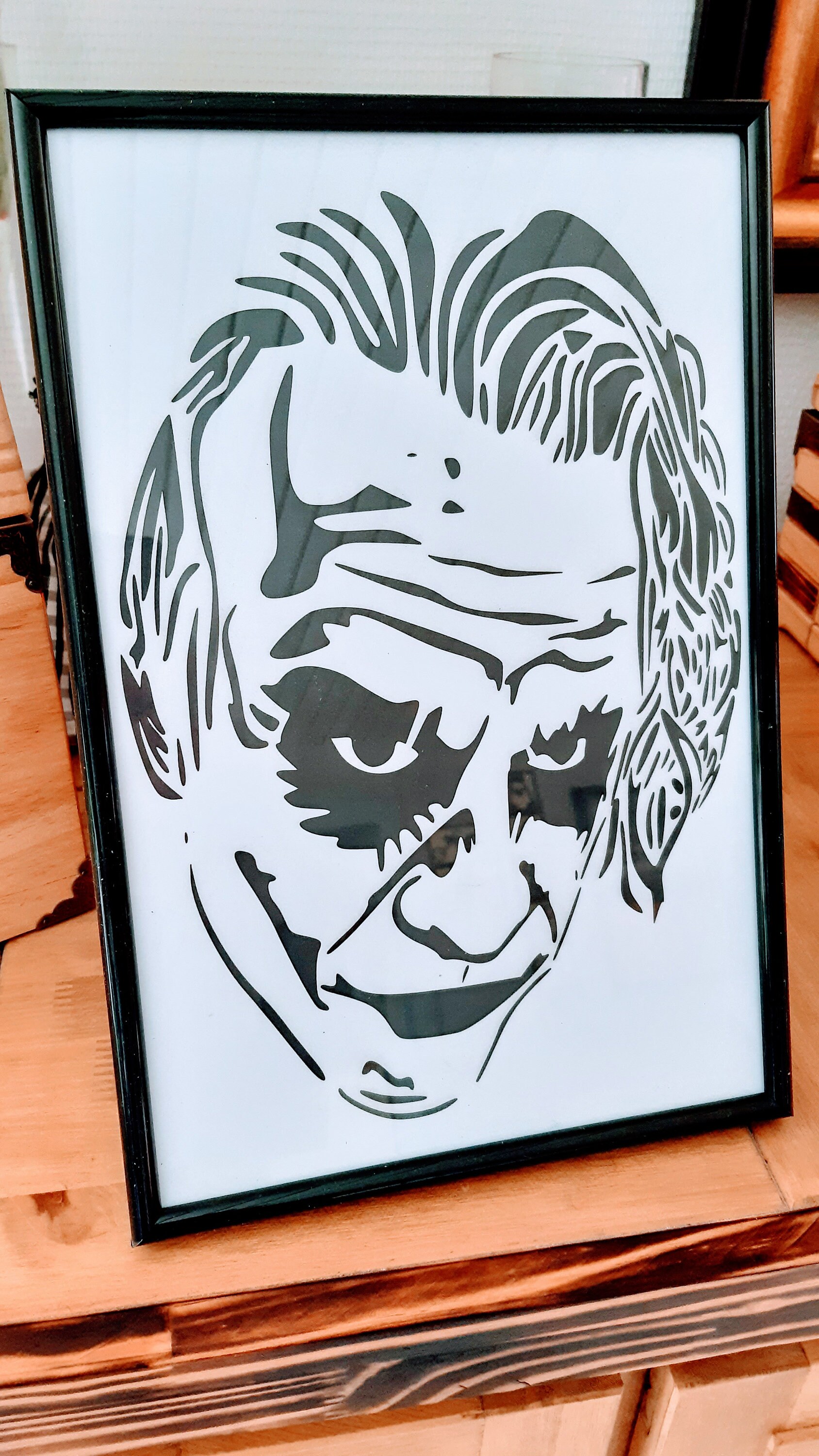 Décoration Cadre Mural ou à Poser, Le Joker Personnalisé Fait Main.