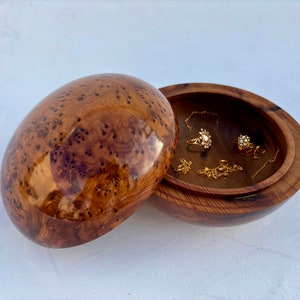 Large Handmade Round Wooden Jewelry Box Made Of Thuya Burl Wood 8"x8",Jewelry Organizer,Memory Box,Storage Box For Women,Christmas Gift Box