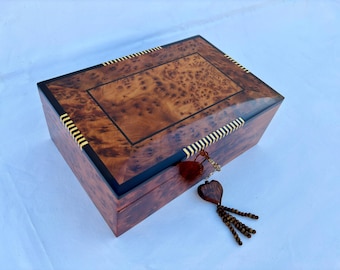 12&quot;×8&quot; Jewelry Box Wood Burl ,Handmade Jewelry Box with lock ,Large Wooden Jewelry Box,Handmade Solid Thuya wood Burl jewellry Box