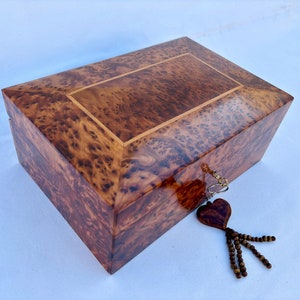Hand-Crafted Wooden Jewelry Box Made Of Thuya Burl,Custom Jewelry Box,Moroccan Wood Box,Decorative Storage Box, unique storage box