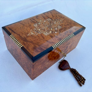 9&quot;×6&quot; Decorative Jewelry Box Wood Burl ,Handmade Jewelry Box with lock ,wood memory box,Handmade Solid Thuya wood Burl jewellry Box