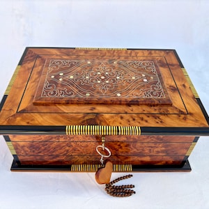 13"×9" Wooden Jewelry Box with Mirror, Moroccan jewelry Box, Handmade Jewelry Box, wedding wood memory box, thuya wooden burl Jewelry Box