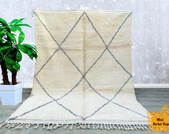 White and Gray Beni ourain Rug 7x9, Vintage Rug, Ready to ship, Vintage moroccan rug 7x9, Handmade rug, Moroccan Wool rug 6.7 FT x 9.2 FT