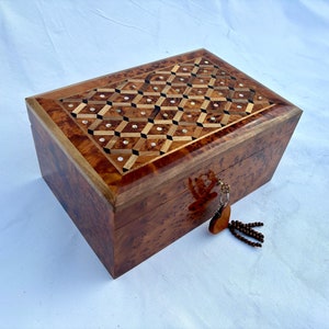 12 "× 8" Schmuckschatulle aus Holz Wurzelholz, handgefertigte Schmuckschatulle mit Schloss, marokkanische Holzschmuckschatulle, handgefertigte Massivholz Schmuckschatulle aus Thuya Holz Wurzelholz