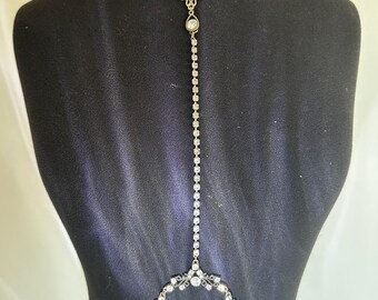 Cadena corporal de filigrana de cristal transparente brillante única: tamaño ajustable