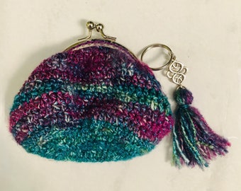 Main artisanat Crochet Coin Purse - Entièrement doublé - Clip Fastener - Keyring correspondant - Violet - Made in the UK - Gratuit P - P